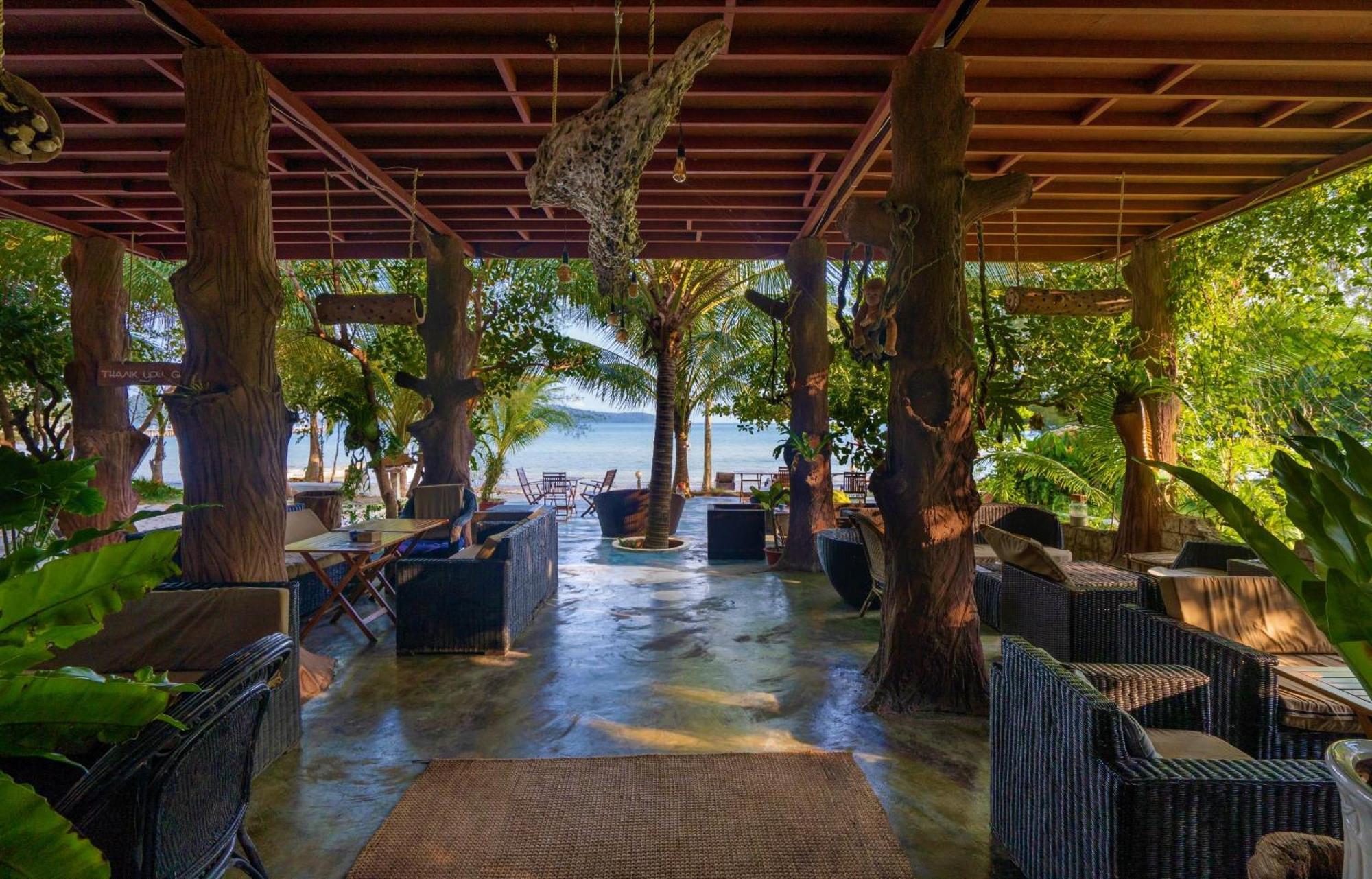 Villa Paradise *